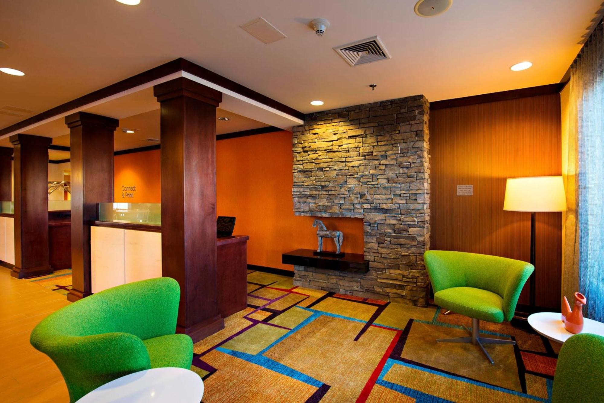 Fairfield Inn And Suites By Marriott טיפטון מראה חיצוני תמונה