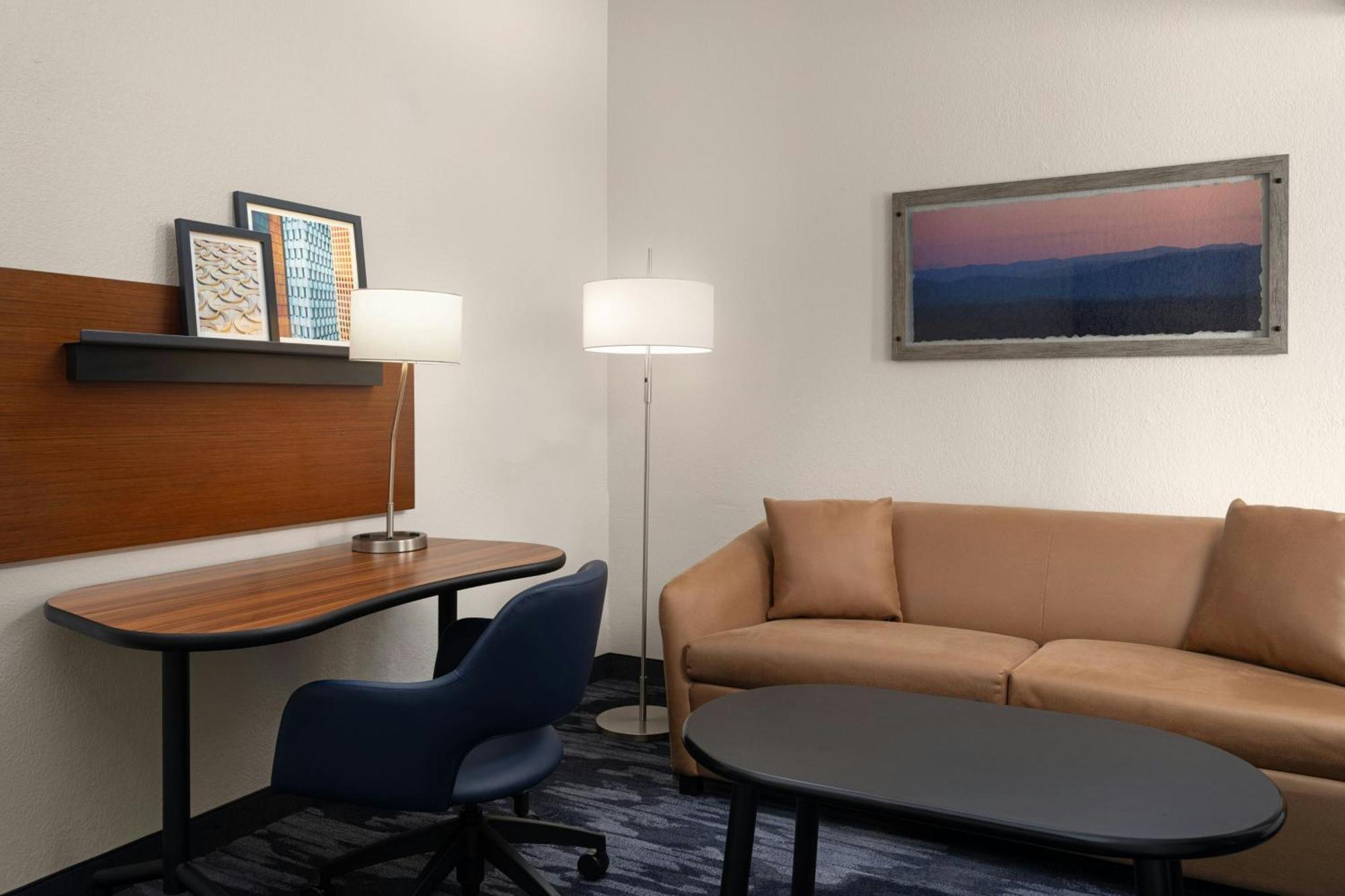 Fairfield Inn And Suites By Marriott טיפטון מראה חיצוני תמונה